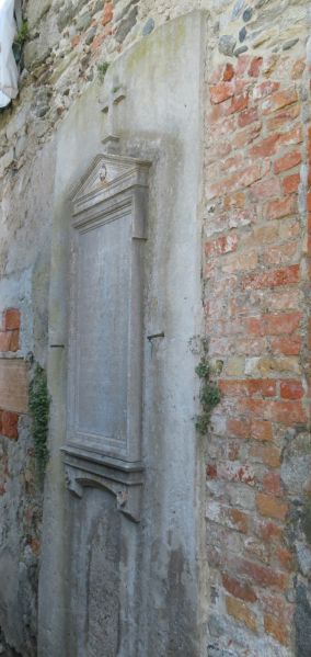 Datei:Grabdenkmal, Nr. 139 Gesamtansicht..jpg