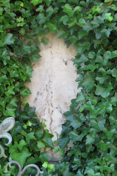 Datei:Grabdenkmal, Nr. 141 Christaller, Gesamtansicht..jpg