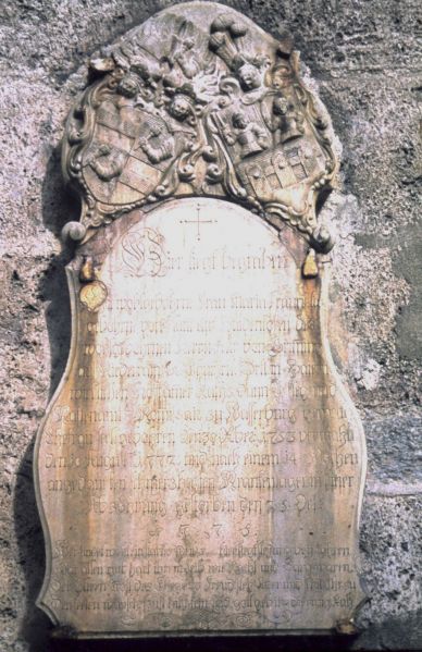 Datei:01 Grabdenkmal, Nr. 1 Gesamtansicht.jpg