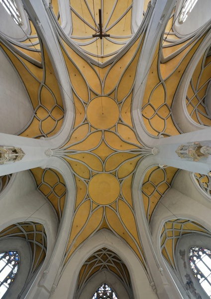 Datei:Chor Gewölbe.jpg