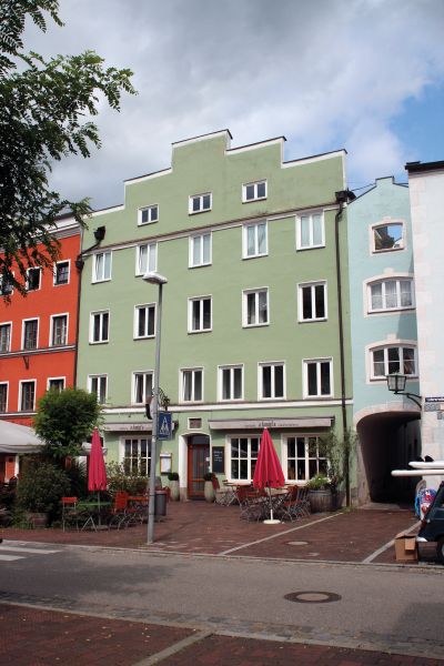 Datei:01 heute Mo Bachmaier.jpg