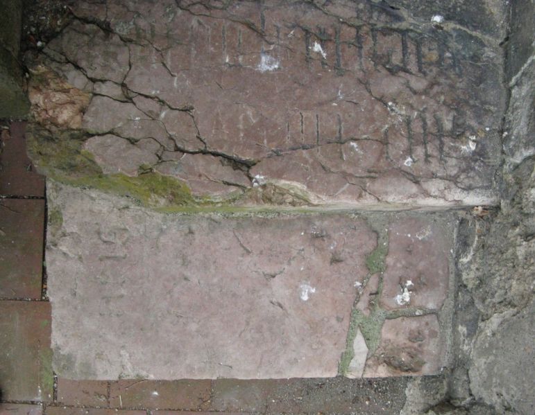 Datei:Grabdenkmal, Nr. 89, Unbekannt, Gesamtansicht.jpg