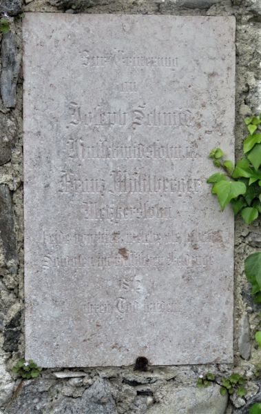 Datei:Grabdenkmal, Nr. 144 Gesamtansicht..jpg