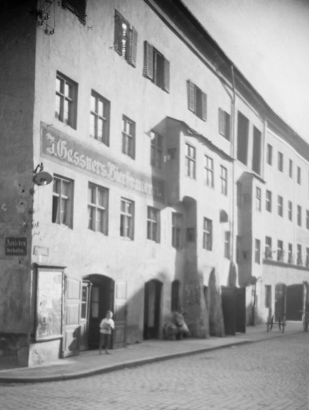 Datei:07 hist Mo Gassner.jpg