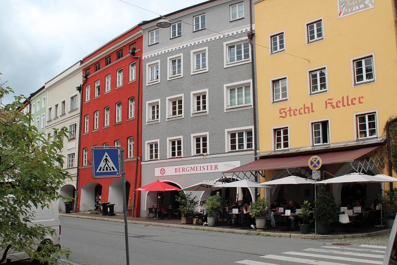 Datei:06 heute Mo Capeller.jpg